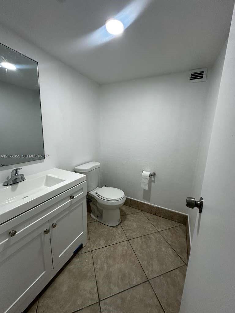 INVERRARY COUNTRY CLUB - Residential
