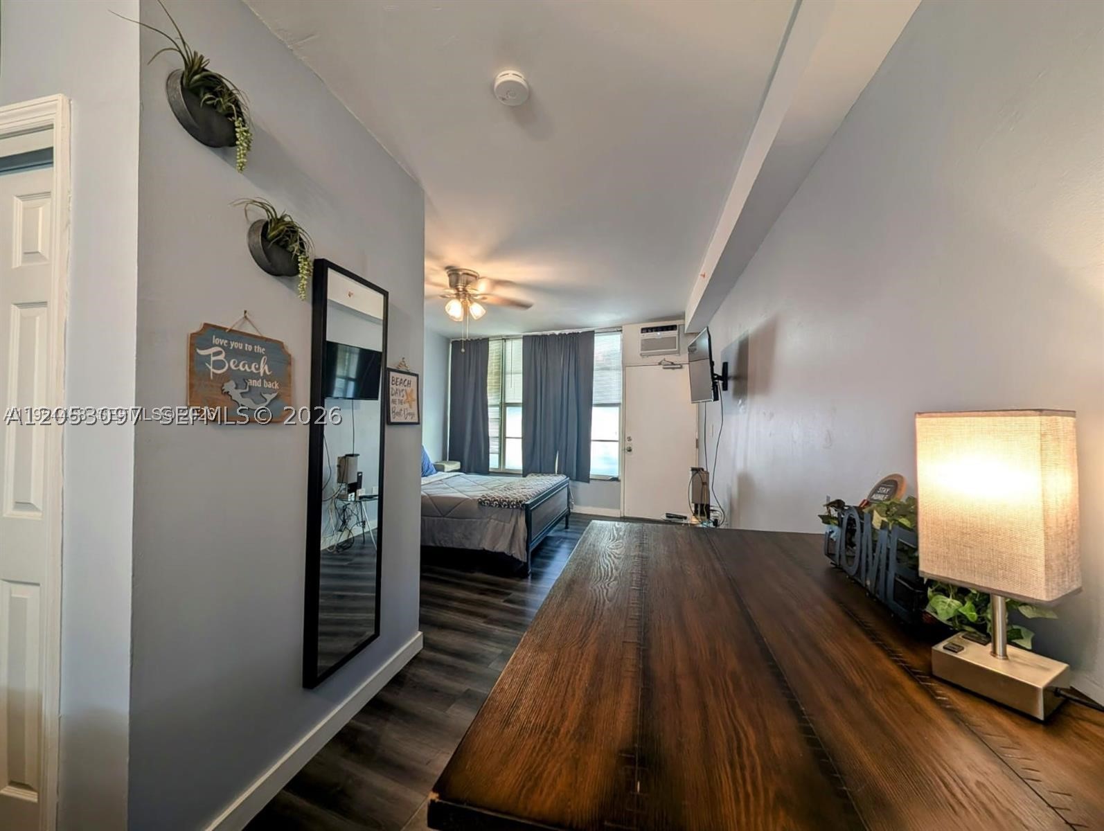 1446 Ocean Dr 44
