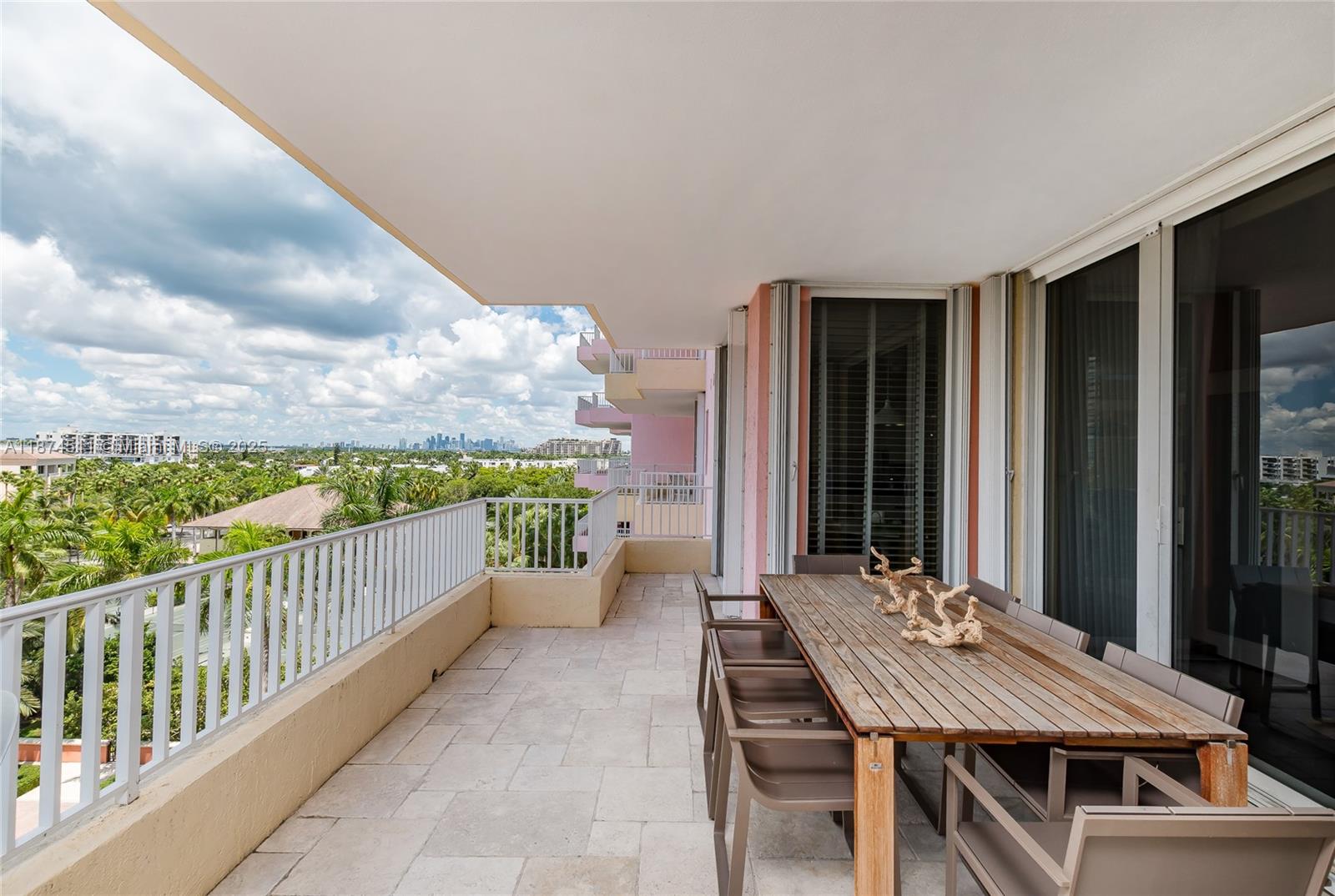 CLUB TOWER TWO CONDO - Residential