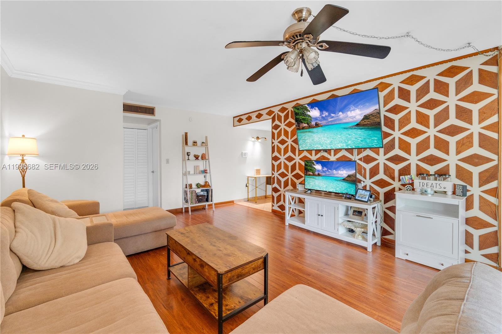PLANTATION CLUB A CONDO - Residential