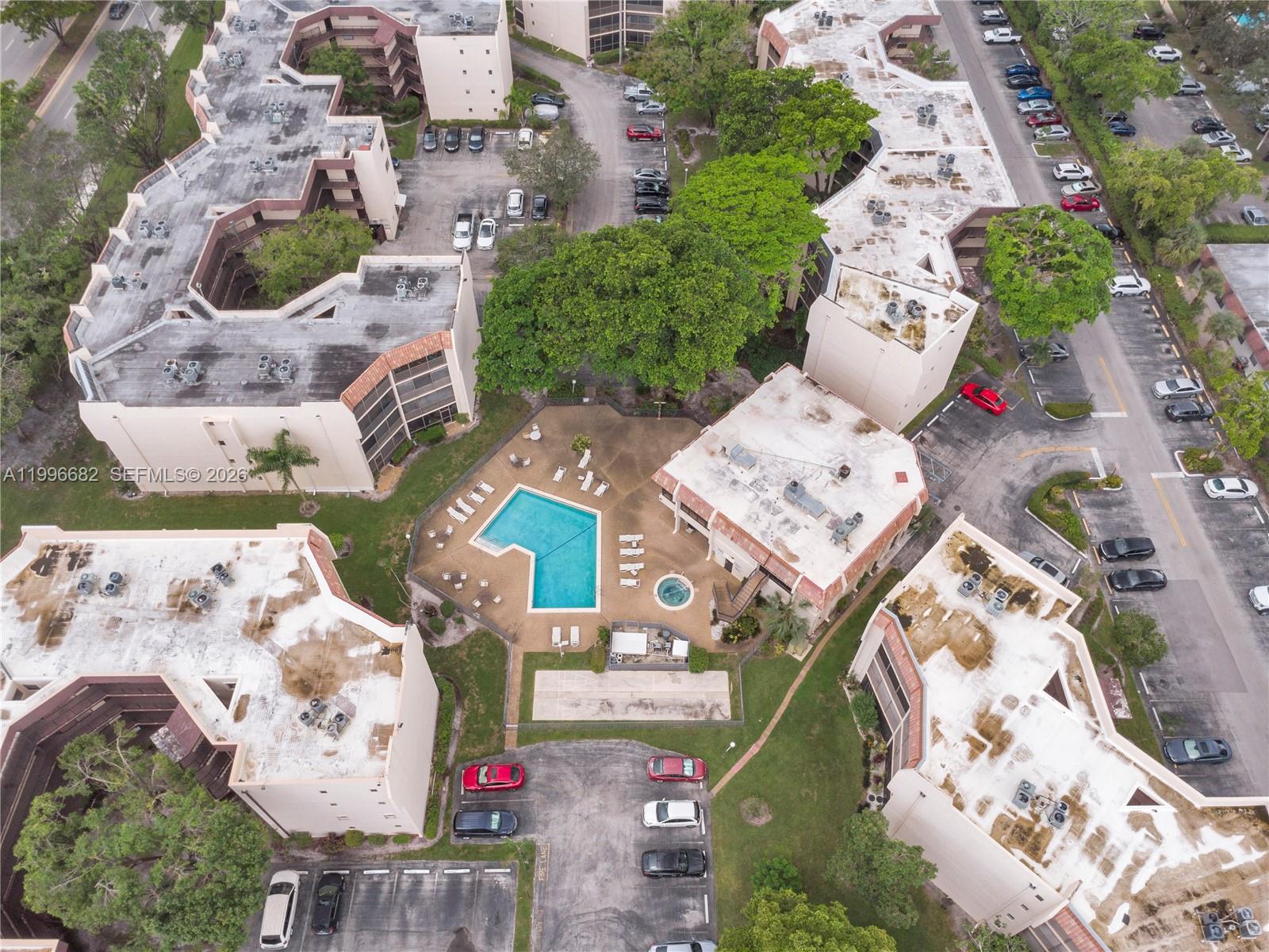 PLANTATION CLUB A CONDO - Residential