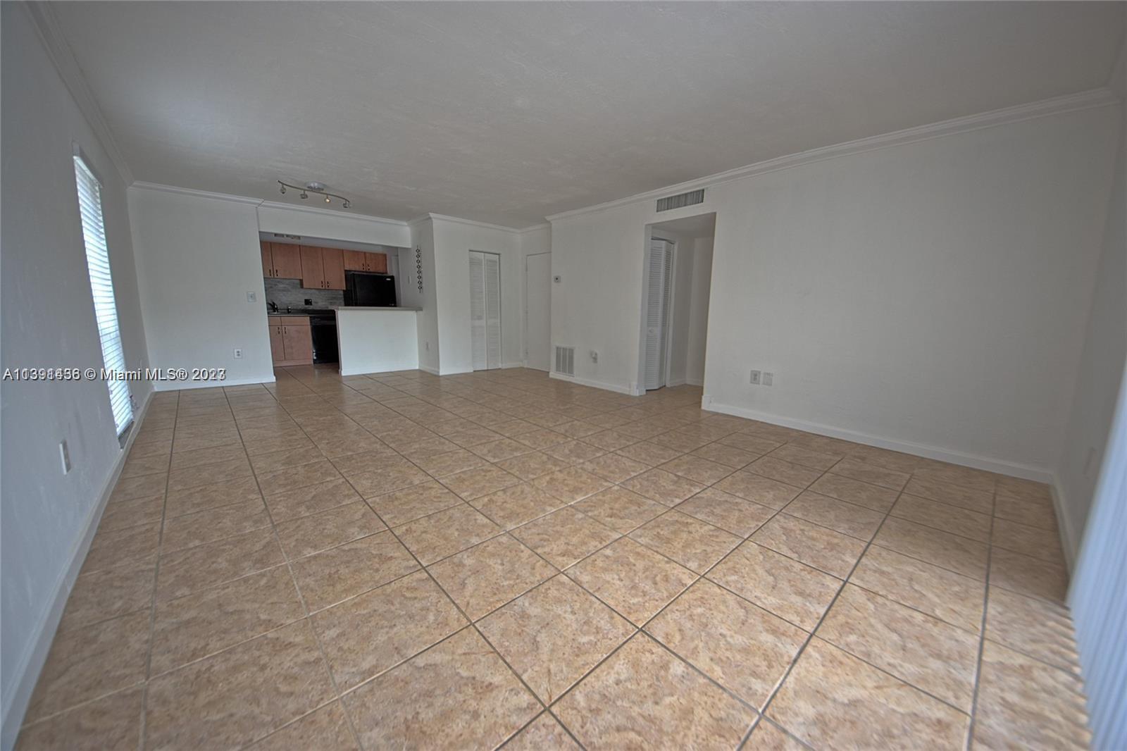 Great desirable area to live near Dadeland Mall, Metro Station, Publix, CVS & Walgreens, US-1, University of Miami, Coconut Grove, everything is just 5 minutes away. Don't lose the opportunity to live in Dadeland Grove. Here you'll have access to pool, BBQ area, security gate with 24 hrs security guard, lots of parking space, elevator, and much more. Laundry is a community laundry and is on the same floor and building as the unit. Remodeled kitchen and bathrooms. Ready to move in. Dadeland Grove is one of the best communities in South Miami/Dadeland area. This is a great opportunity, come take a look.