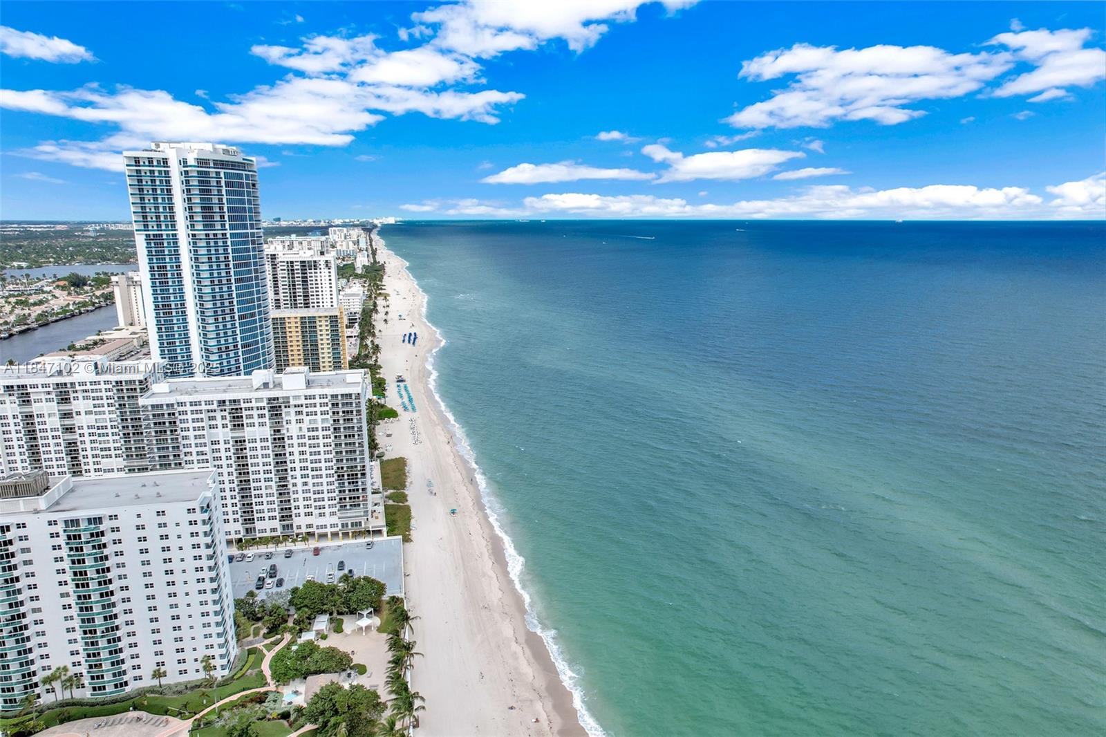 Diplomat Residences - Residential Lease