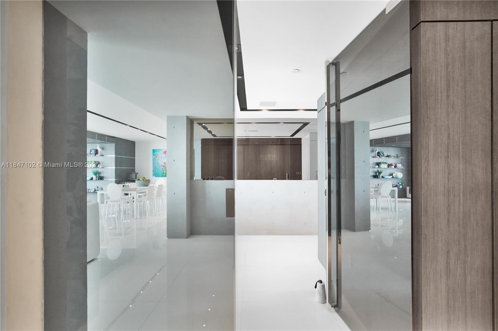 Diplomat Residences - Residential Lease