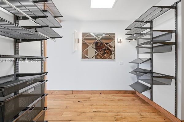 NORTH TOWER AT THE POINT - Residential