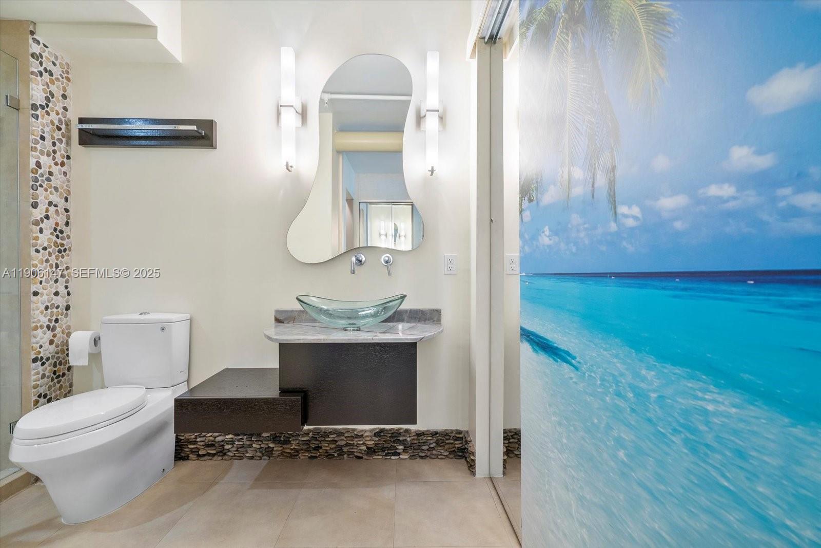 NORTH TOWER AT THE POINT - Residential