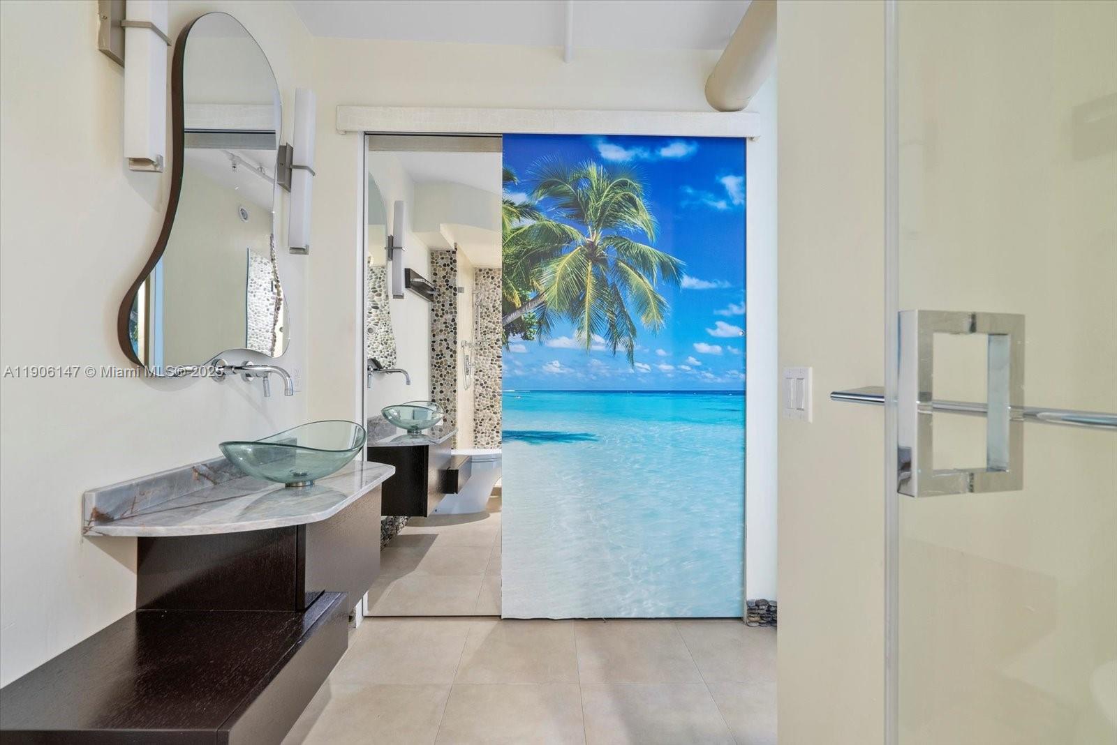 NORTH TOWER AT THE POINT - Residential