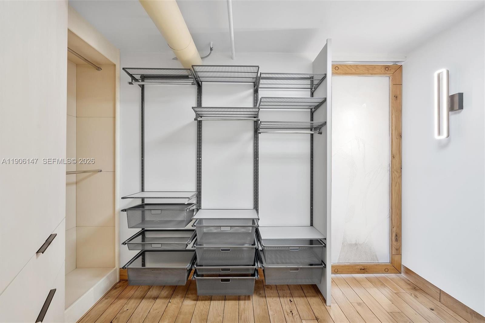 NORTH TOWER AT THE POINT - Residential