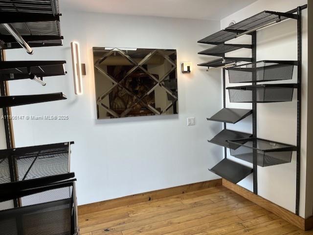 NORTH TOWER AT THE POINT - Residential