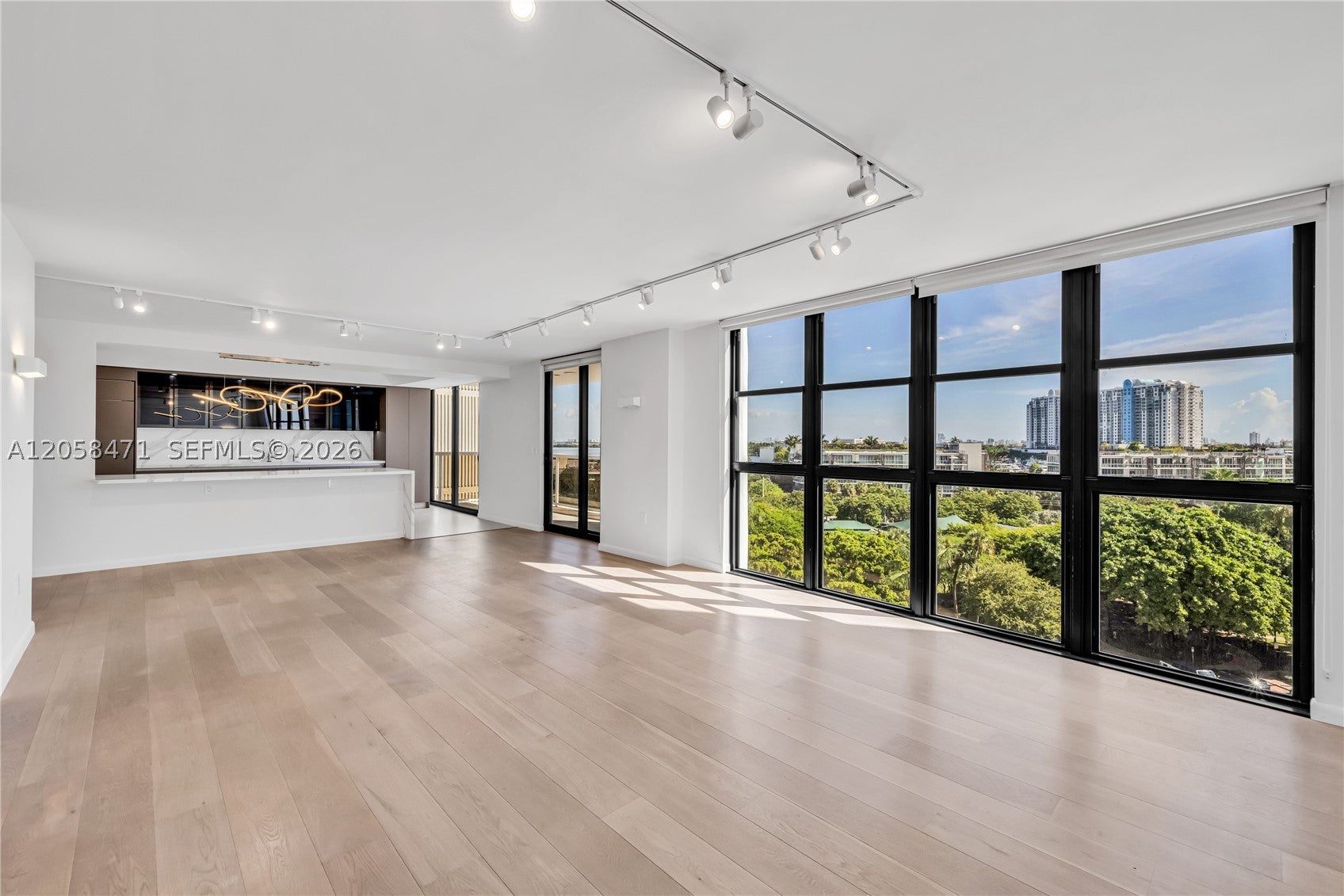 9 Island Ave 814