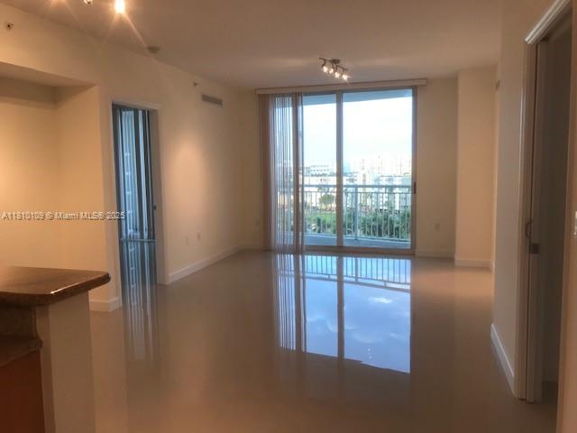 DUO CONDOMINIUM WEST - Residential Lease