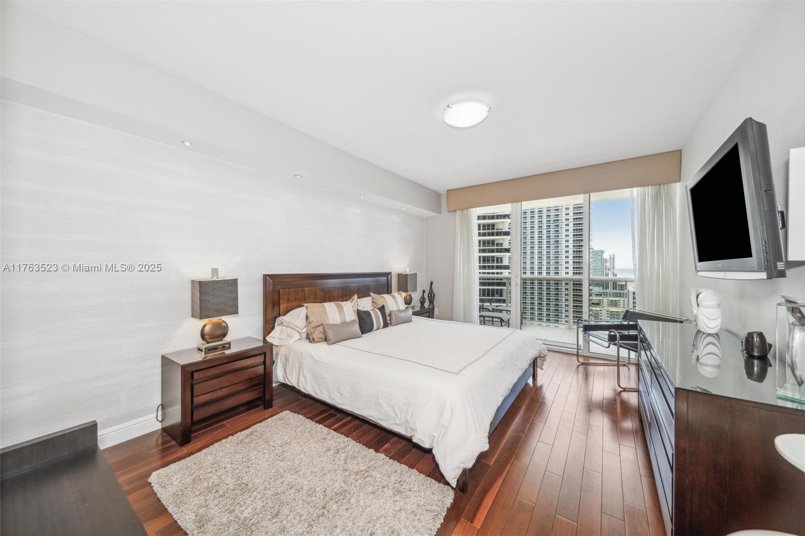 BEACH CLUB TWO CONDO - Residential Lease