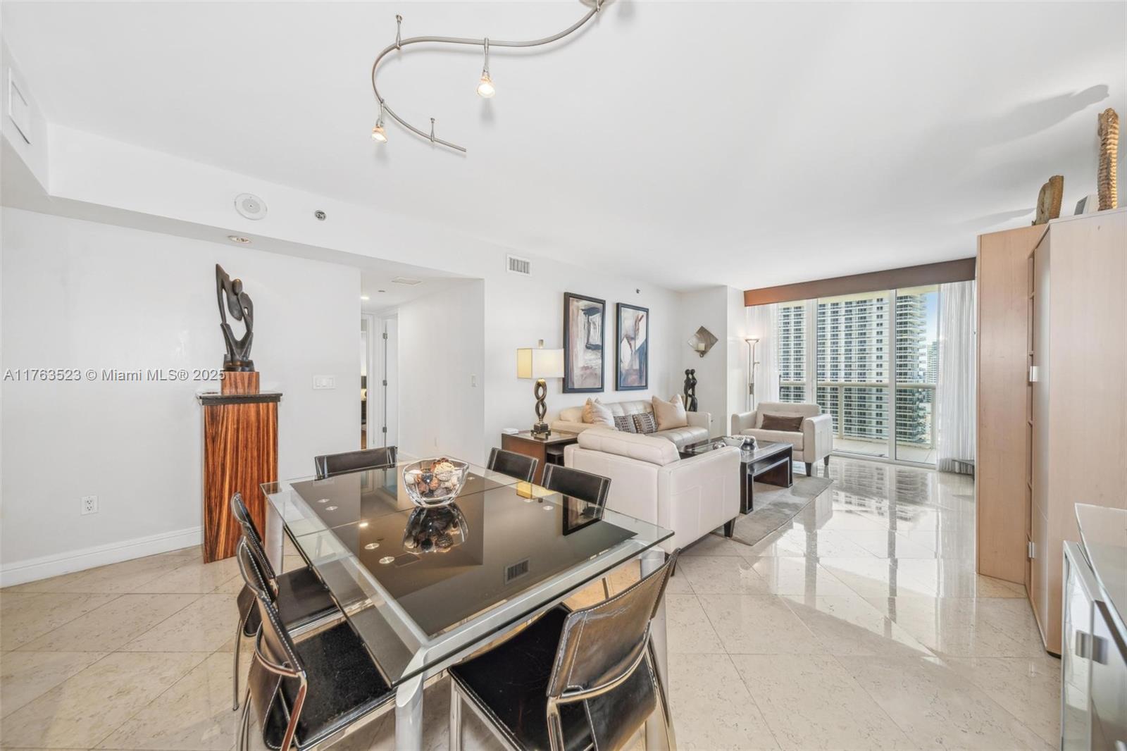 BEACH CLUB TWO CONDO - Residential Lease