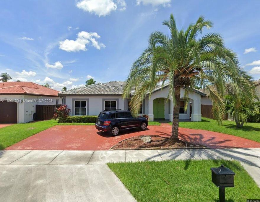 LOCATION /LOCATION/LOCATION ACROSS FROM ROYAL OAKS PARK WITH NO HOA
This beautiful home has been fully renovated and offers 4 bed 2 bath, kitchen with granite countertop and stainless-steel appliances and wood cabinets Nestled in a beautiful neighborhood in Miami lakes. This home is ready for its next family!