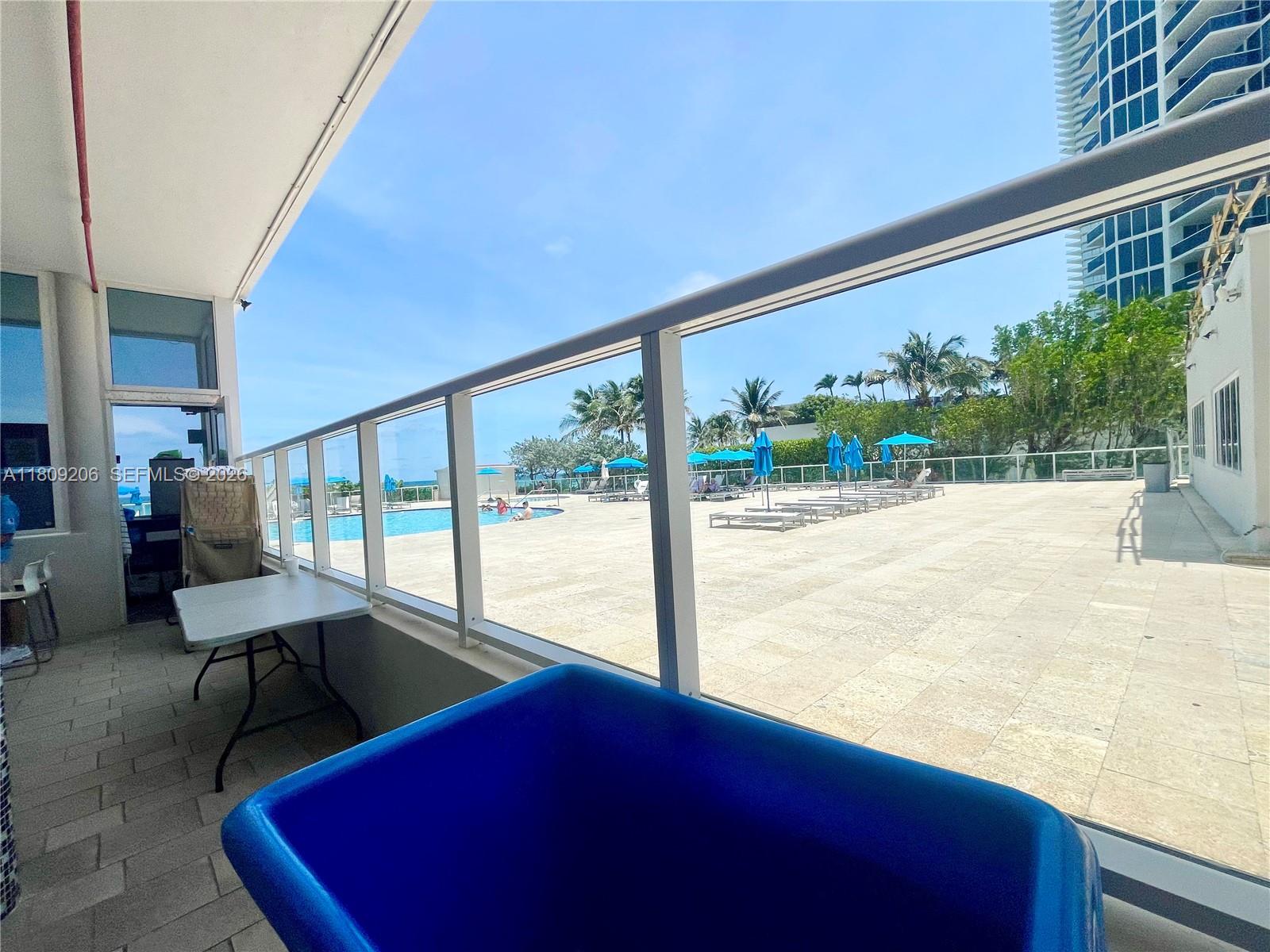 THE AVENTURA BEACH CLUB C - Residential