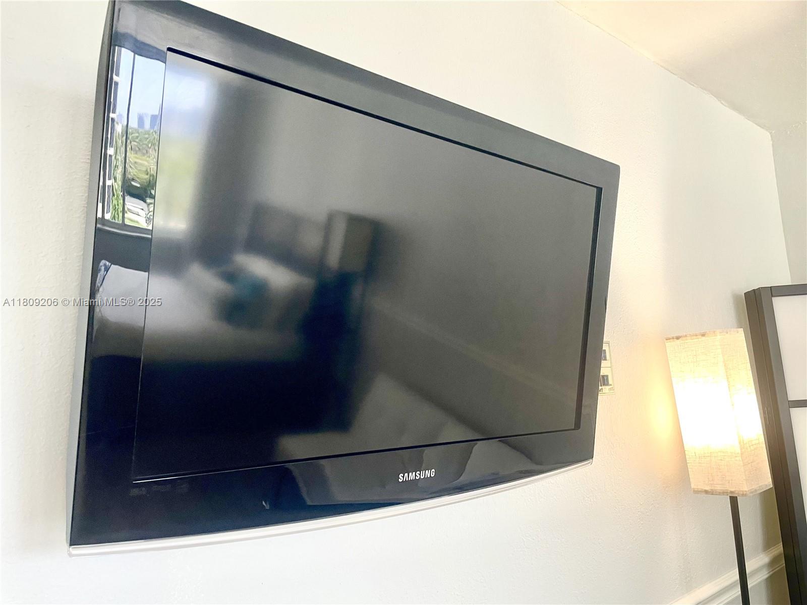 THE AVENTURA BEACH CLUB C - Residential