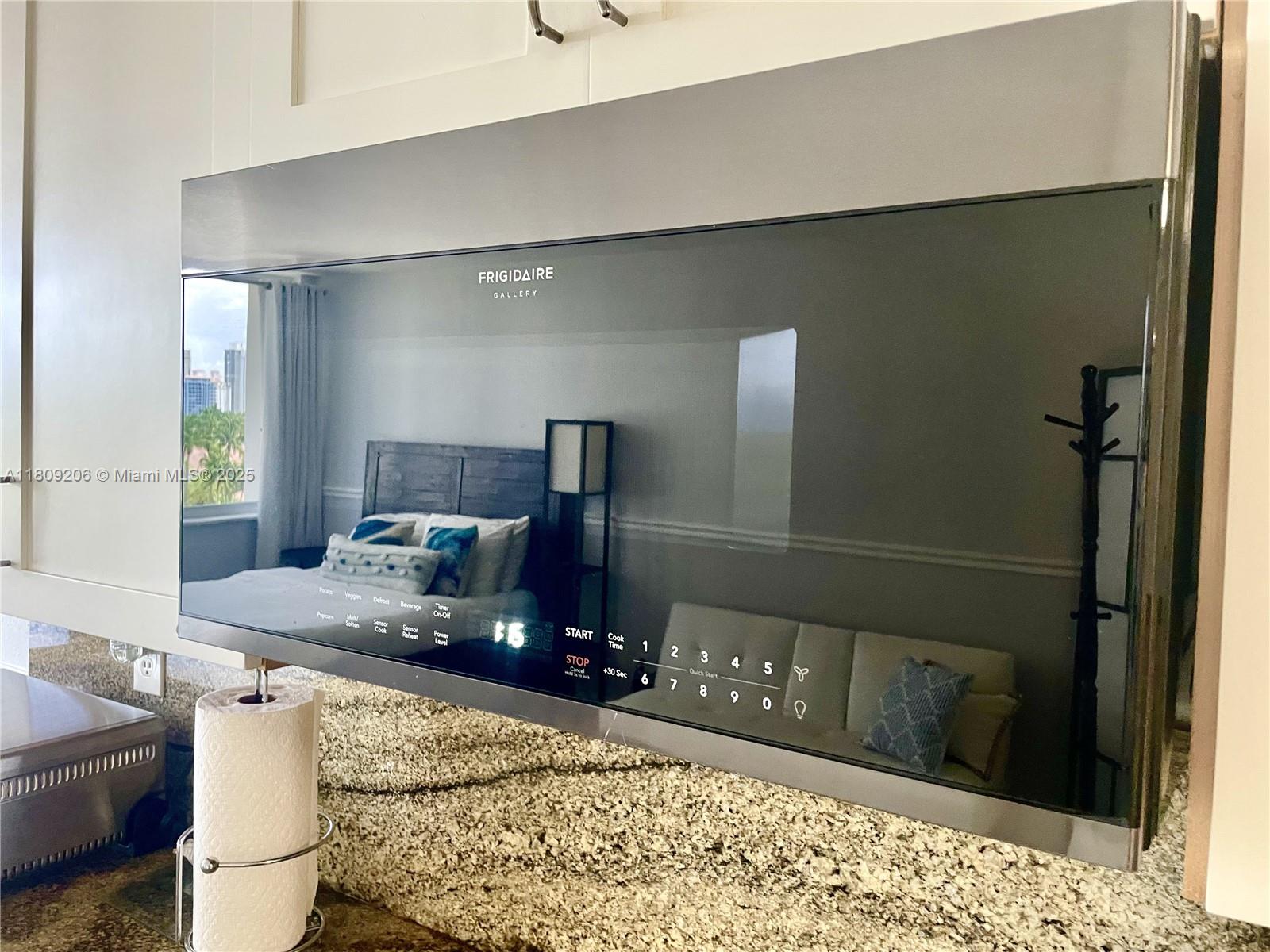 THE AVENTURA BEACH CLUB C - Residential