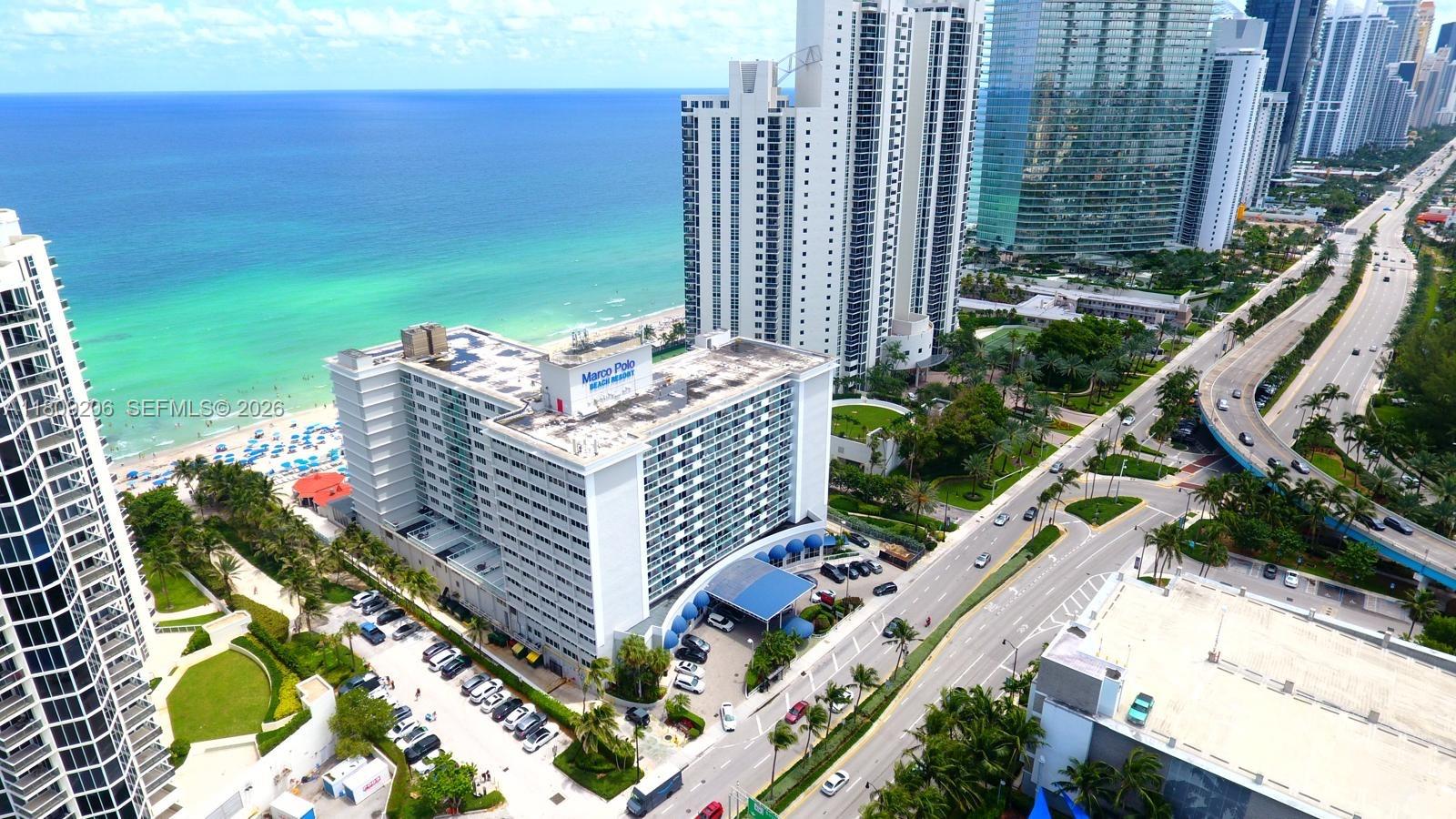 THE AVENTURA BEACH CLUB C - Residential