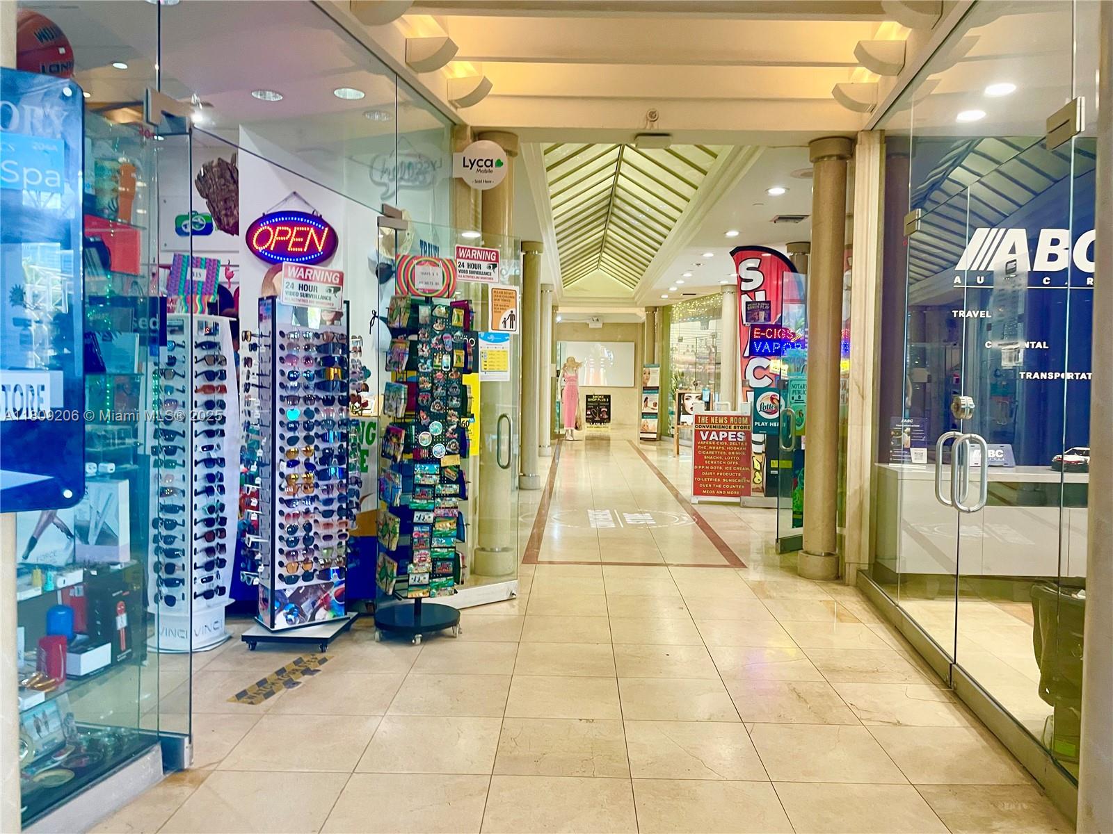 THE AVENTURA BEACH CLUB C - Residential