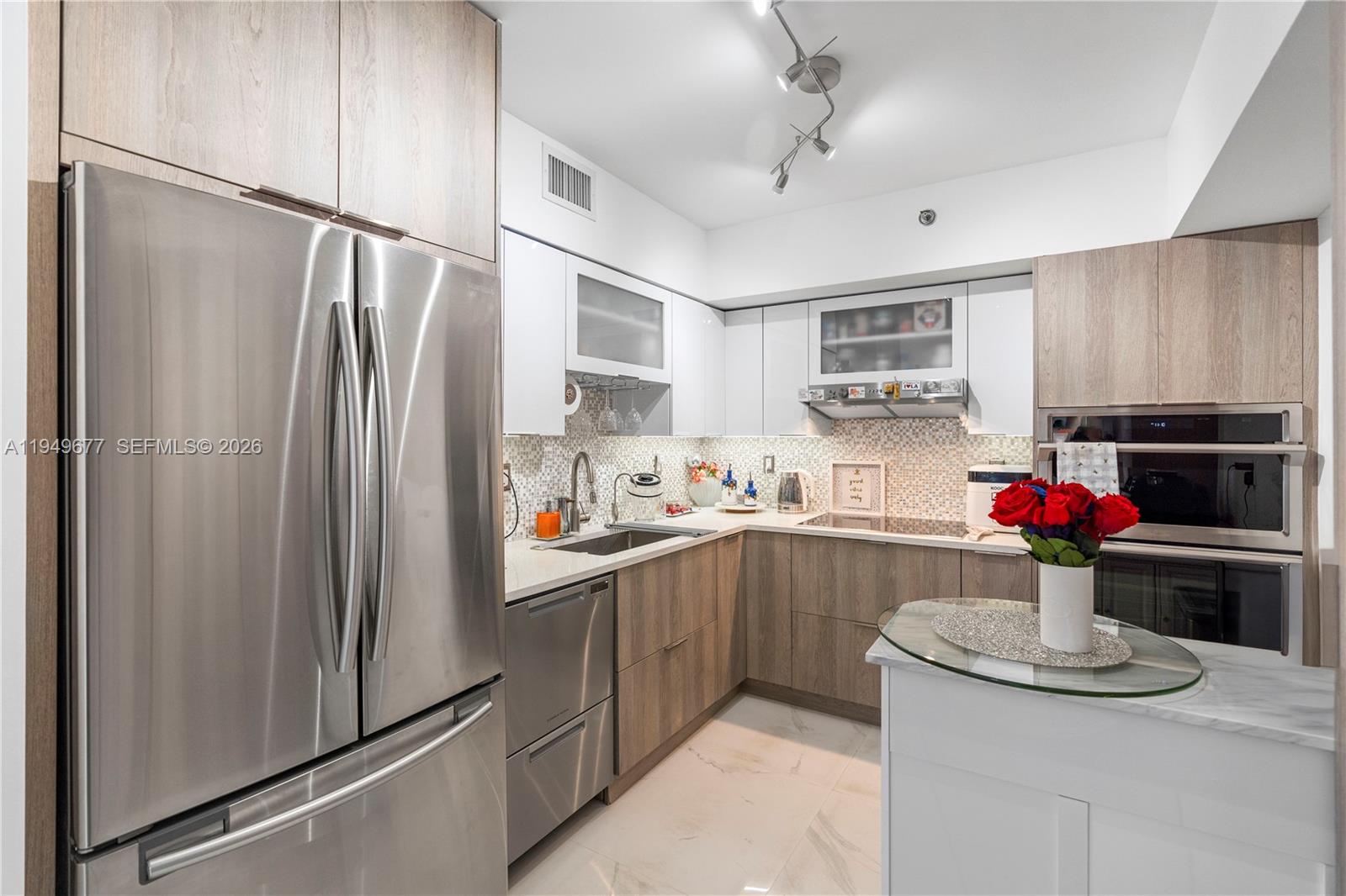 MYSTIC POINTE CONDO NO ON - Residential