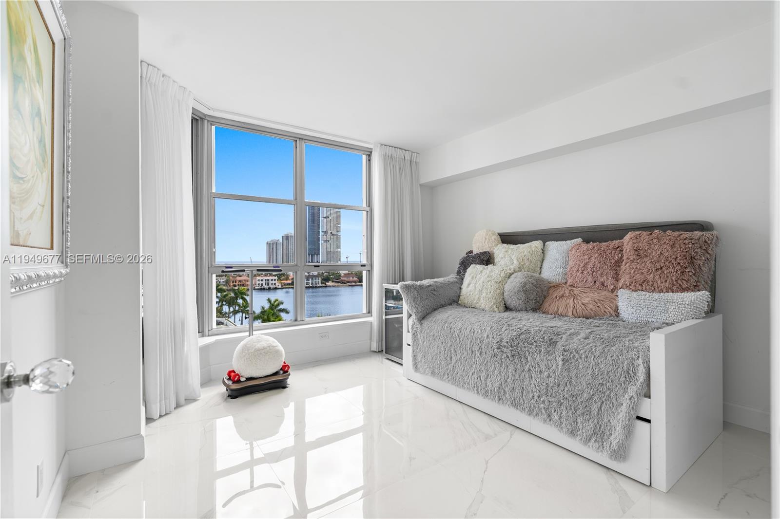 MYSTIC POINTE CONDO NO ON - Residential