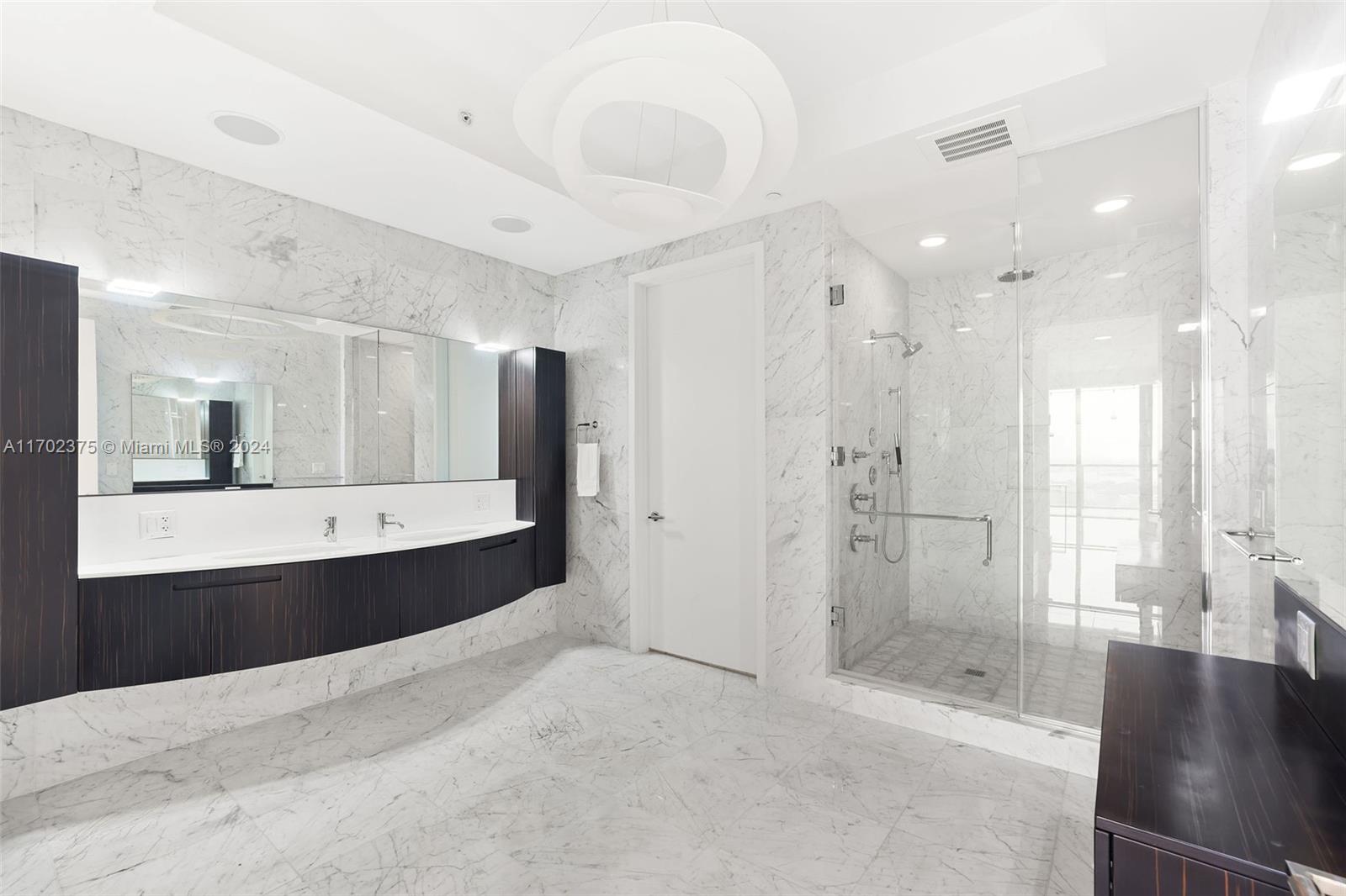 BAL HARBOUR NORTH SOUTH C - Residential