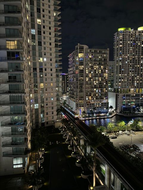90 SW 3rd St 1913 Miami FL 33130