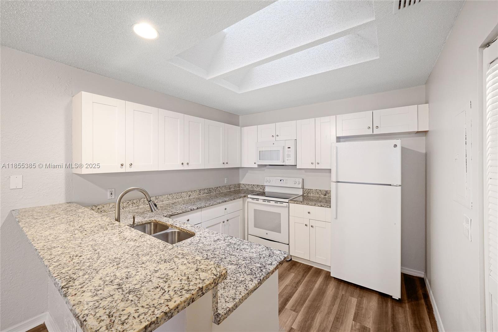 PARK PLACE TOWNHOMES - Residential