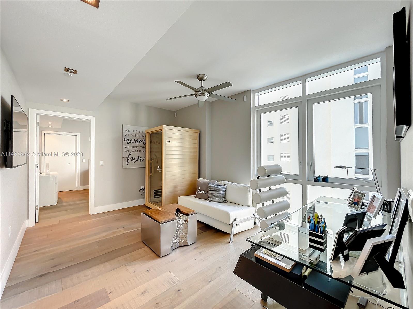 APOGEE BEACH CONDOMINIUM - Residential