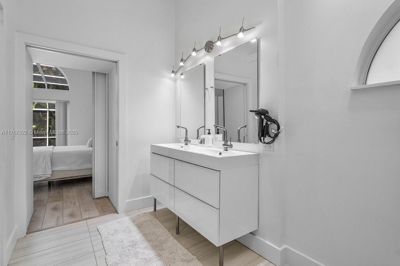 PALM-AIRE OAKS COURSE EST - Residential
