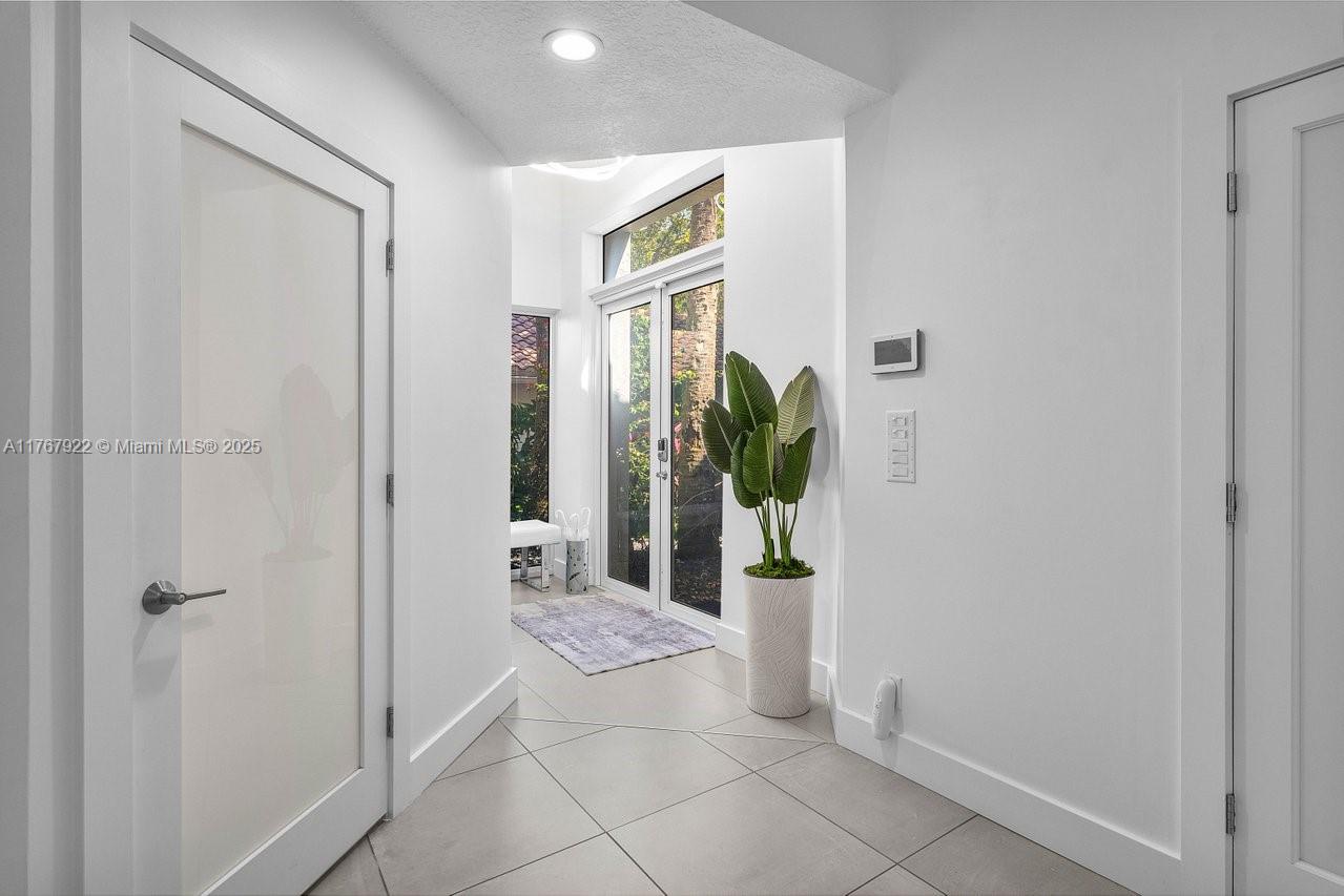 PALM-AIRE OAKS COURSE EST - Residential