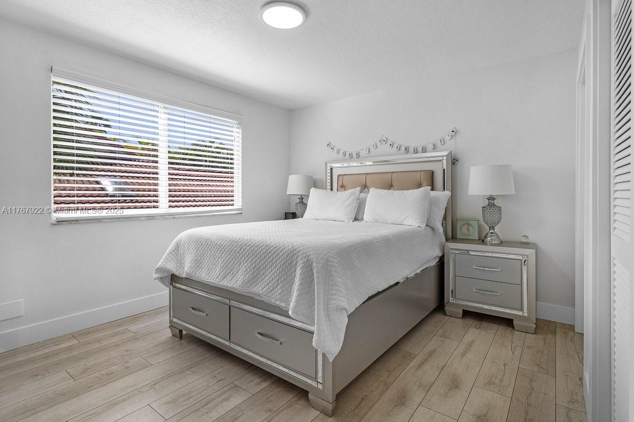 PALM-AIRE OAKS COURSE EST - Residential