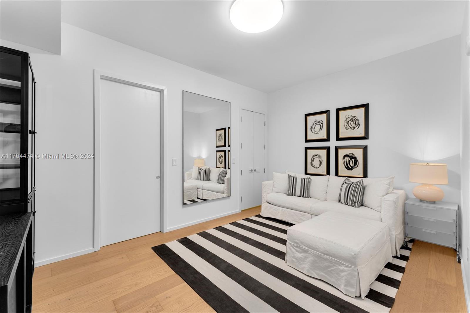 OCEANA BAL HARBOUR CONDO - Residential