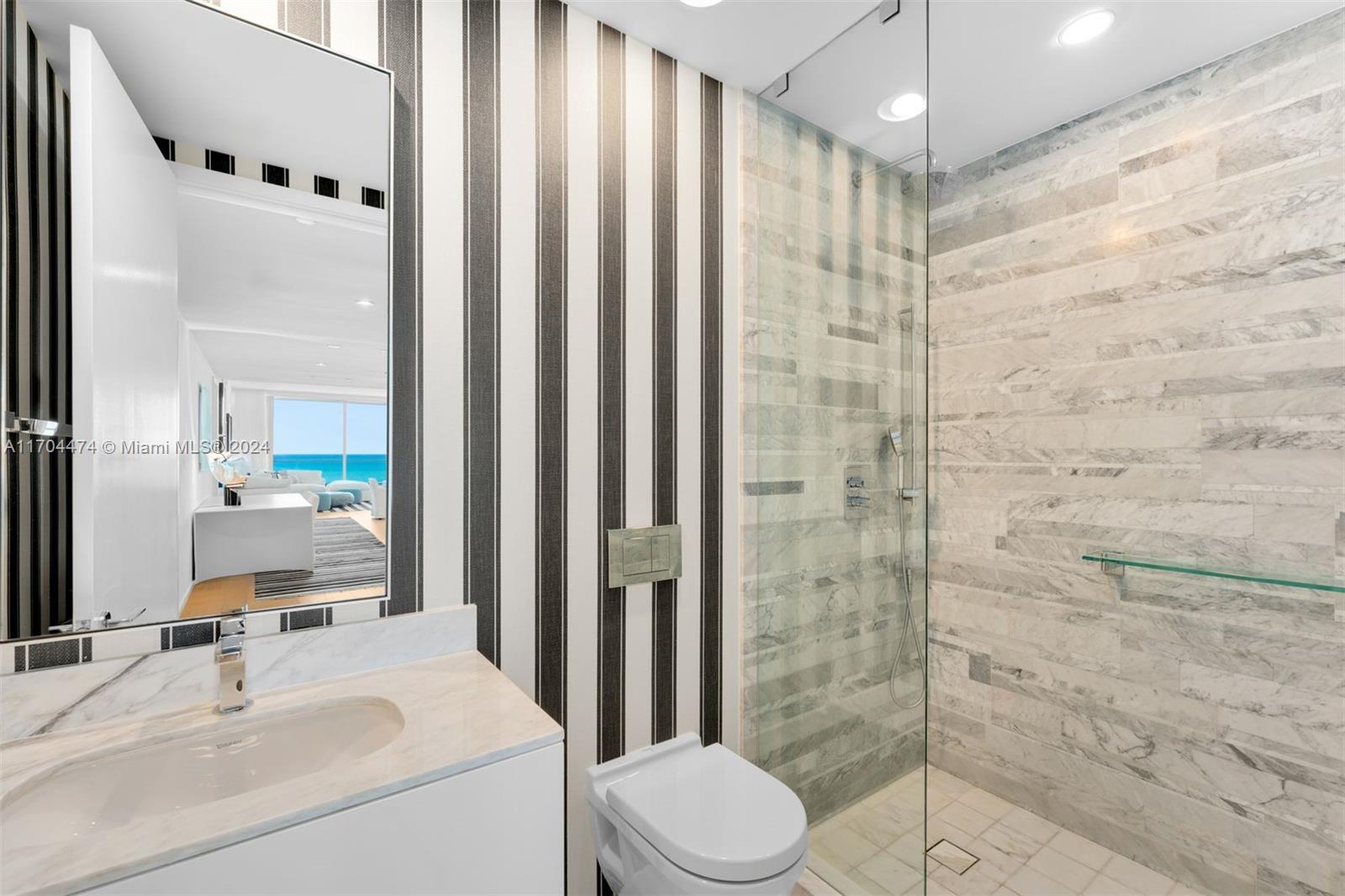 OCEANA BAL HARBOUR CONDO - Residential