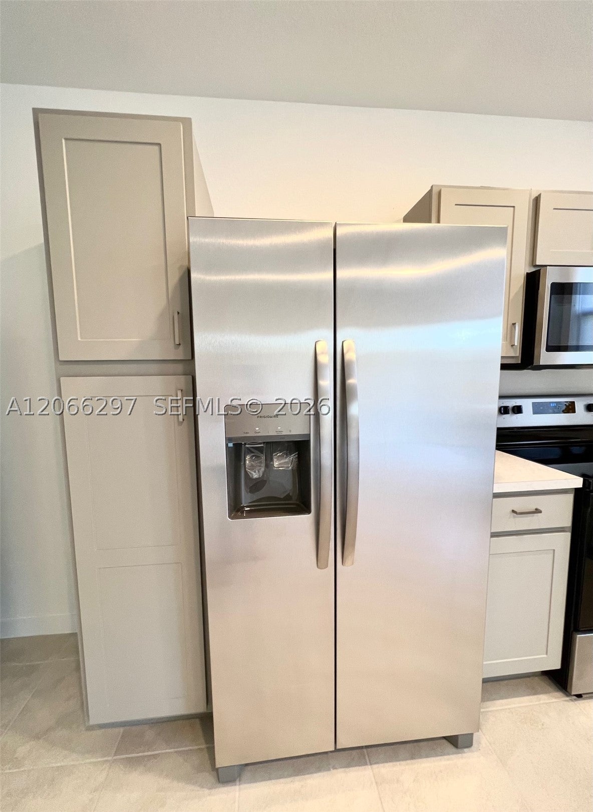 429 NE 12th Street 0
