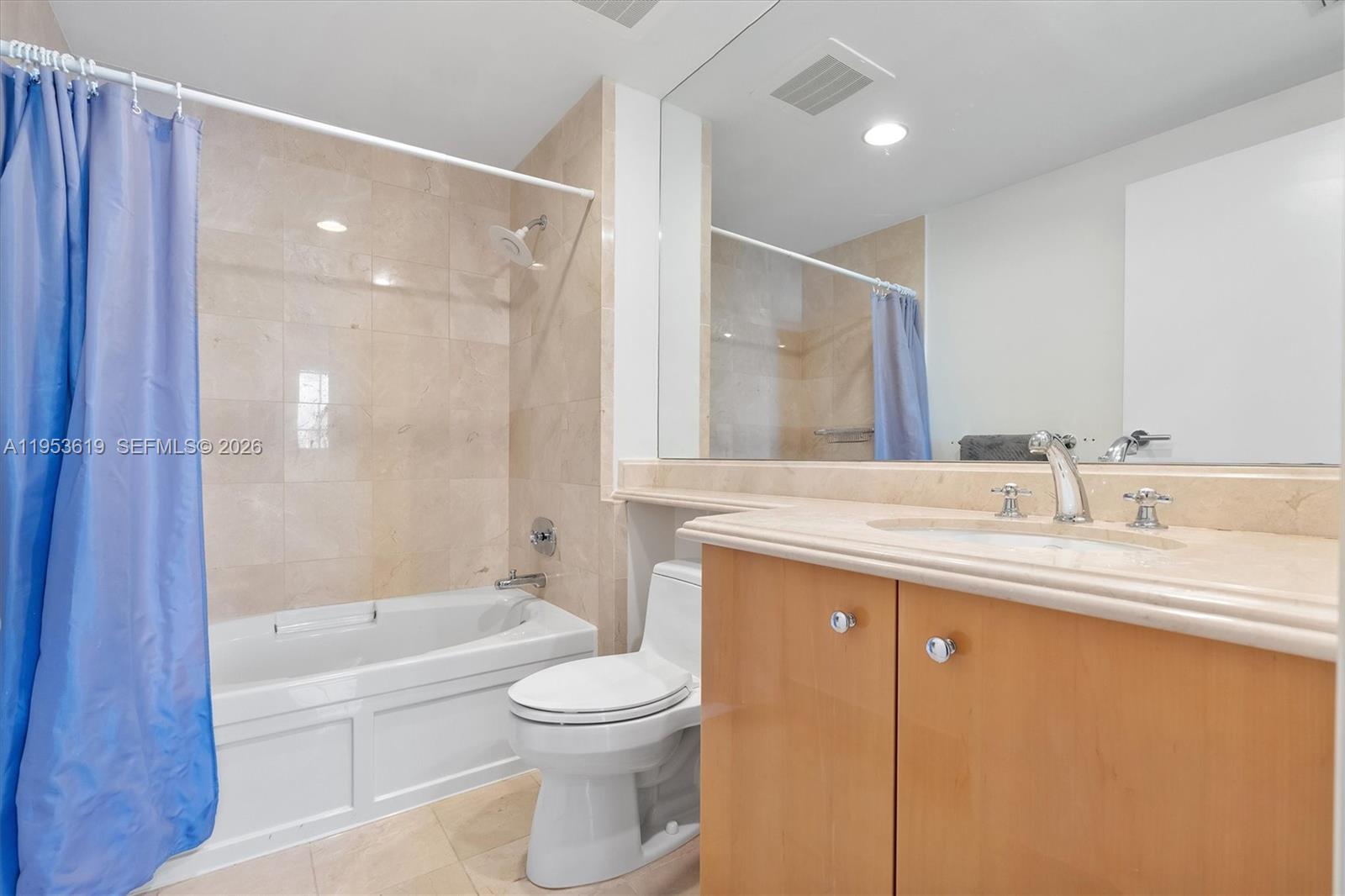 ACQUALINA OCEAN RESIDENCE - Residential