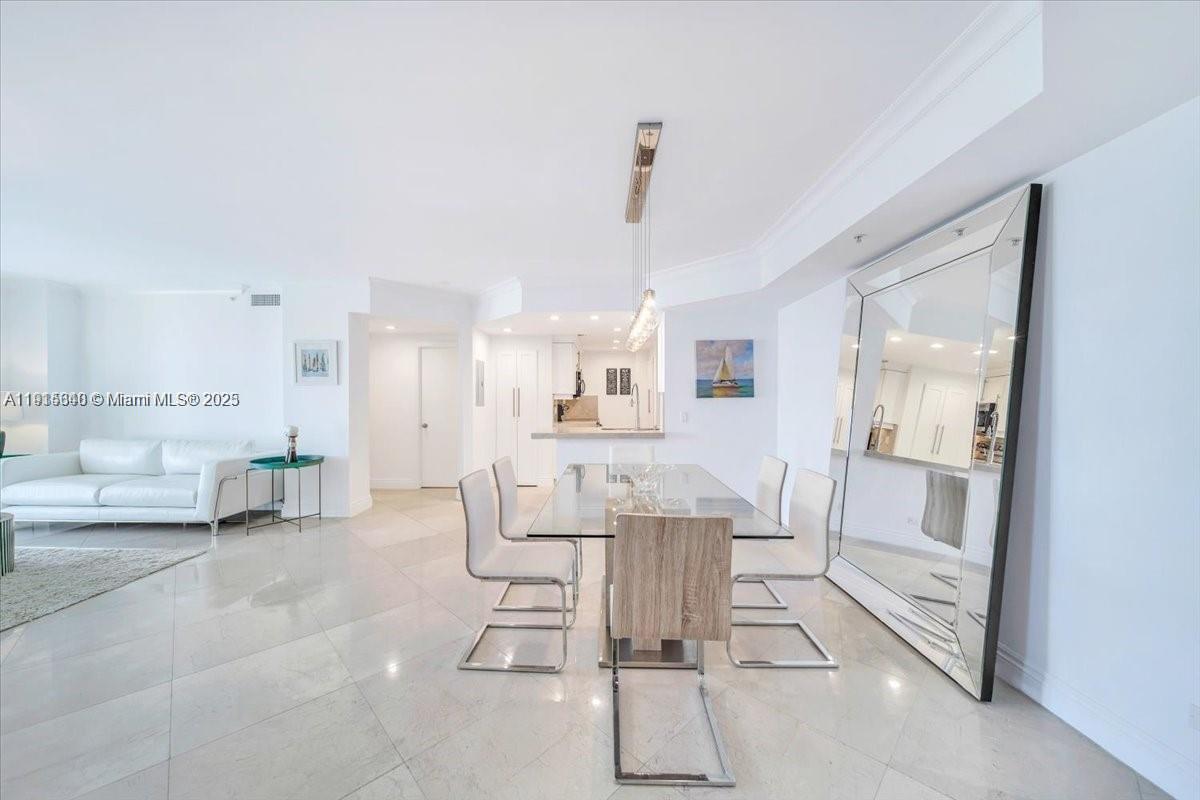 COURVOISIER COURTS CONDO - Residential Lease