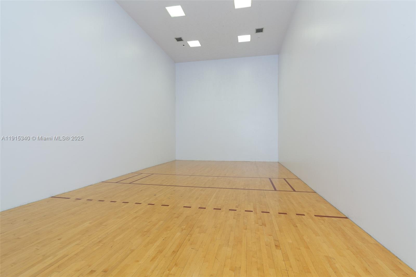 COURVOISIER COURTS CONDO - Residential Lease