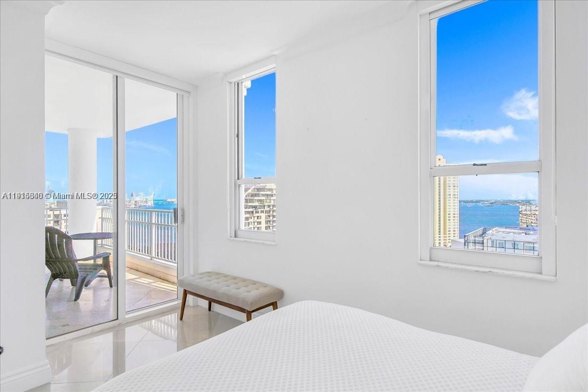 COURVOISIER COURTS CONDO - Residential Lease