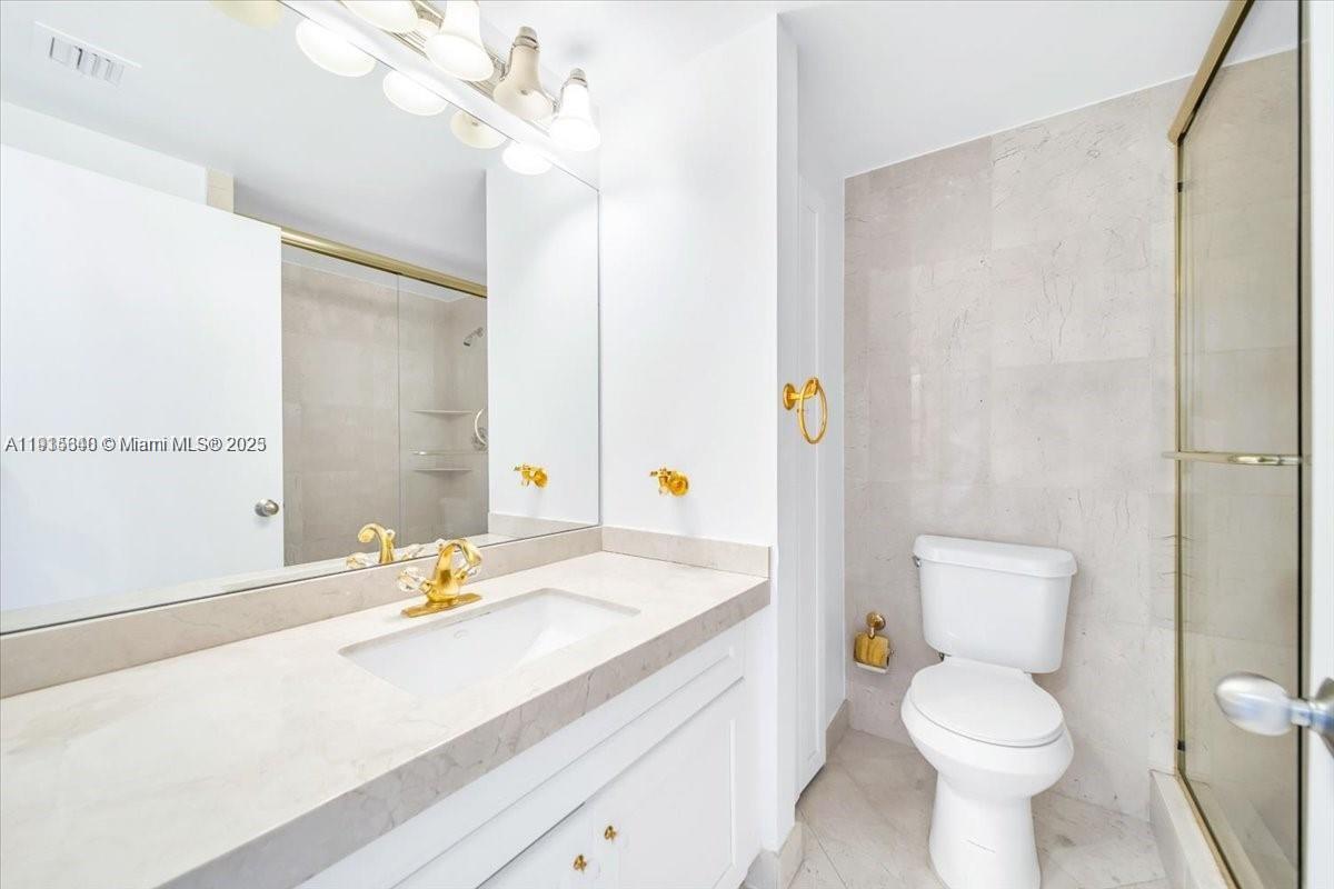 COURVOISIER COURTS CONDO - Residential Lease