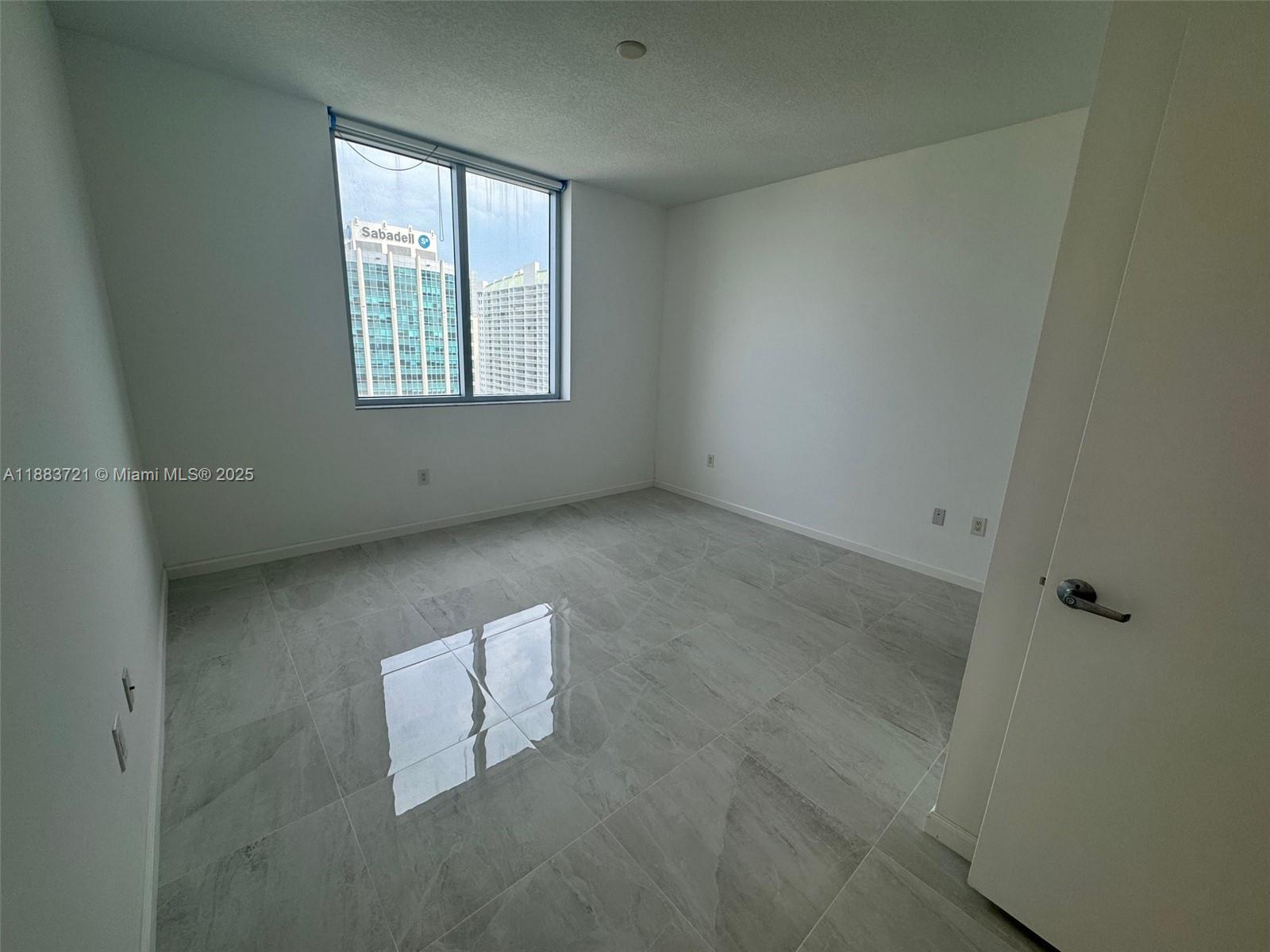 1060 BRICKELL CONDO - Residential Lease
