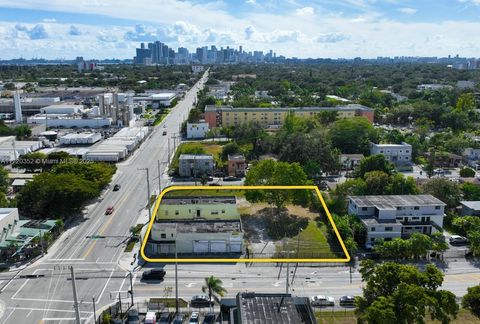 7050 NE 2nd Ave Miami FL 33138