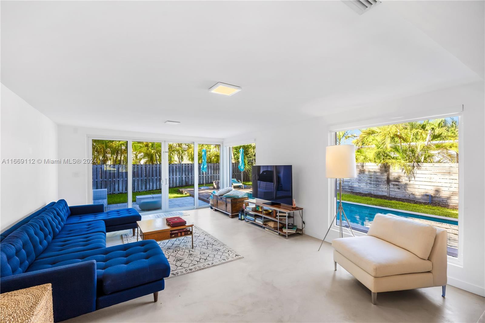 ABSOLUTELY STUNNING GOLF VIEW HOME ON NORMANDY ISLAND. OWNER SPARED NO EXPENSE RENOVATING THIS ALMOST 2500 SQFT 4BD X 3FBTH HOME WITH A HEATED, "LIT" JACUZZI POOL!!!
THE PERFECT HOME FOR ENTERTAINING IN A GREAT LOCATION, ONLY MINUTES AWAY FROM THE OCEAN.
EASY TO SHOW AND VERY WELL PRICED FOR QUICK DEAL...
CALL TODAY.
