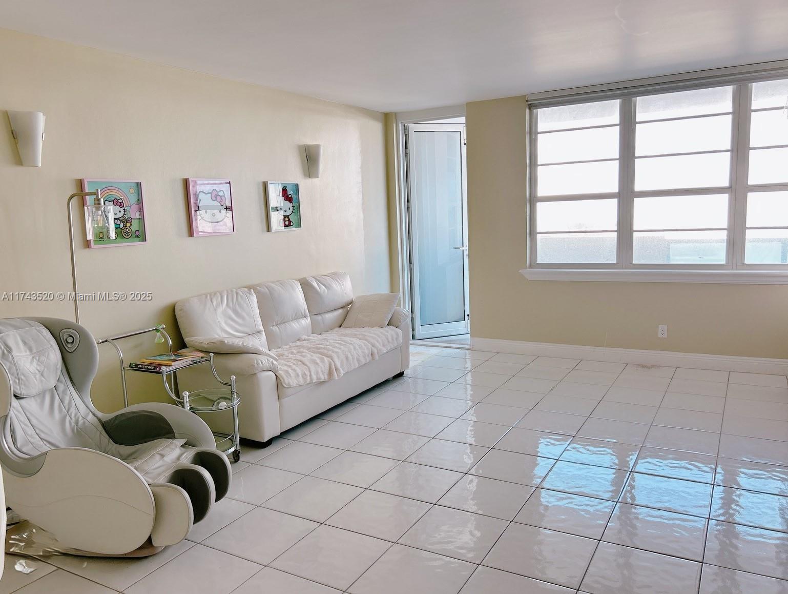 100 Lincoln Rd 502