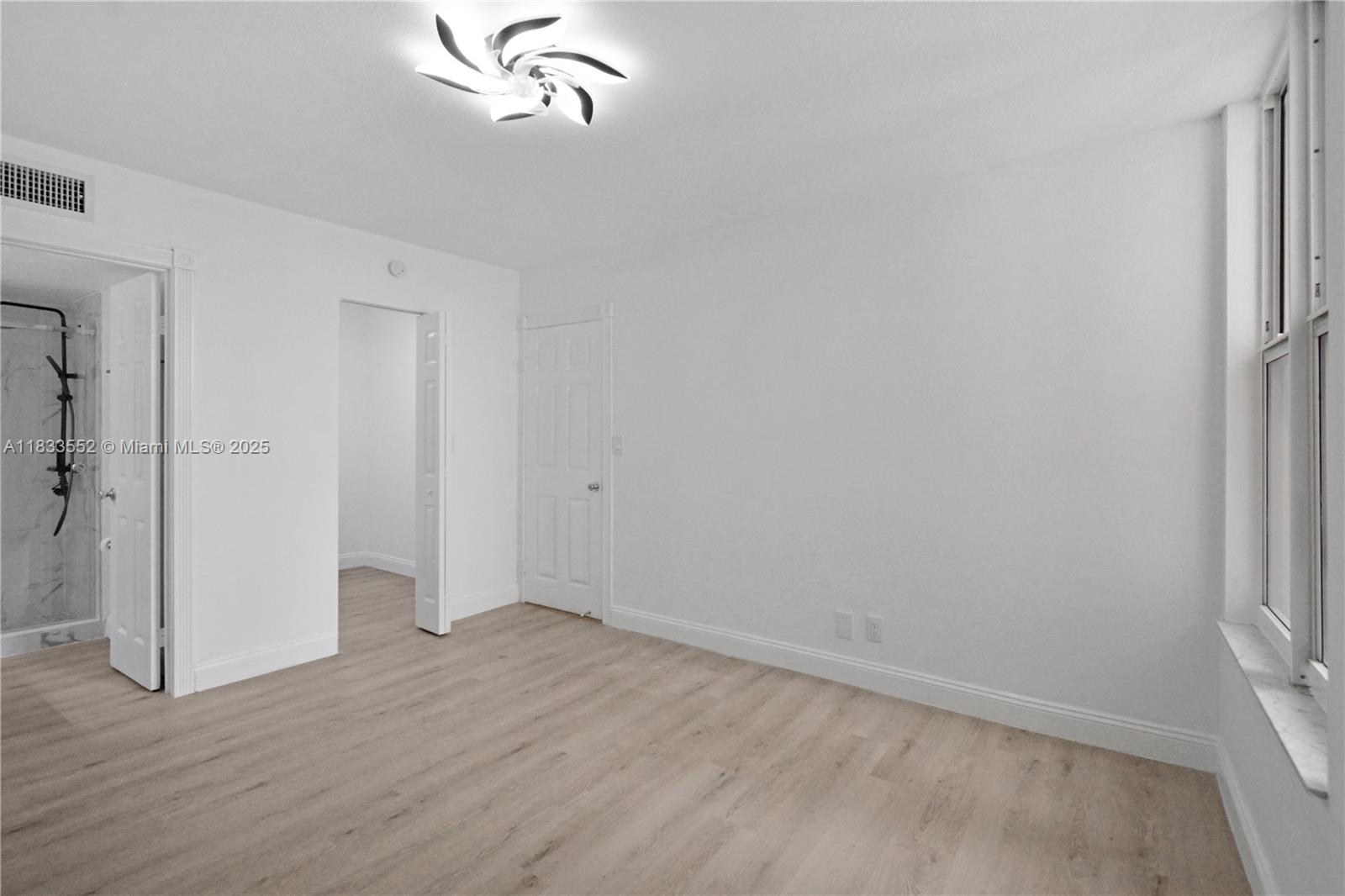 DELPHI TOWERS CONDO - Residential