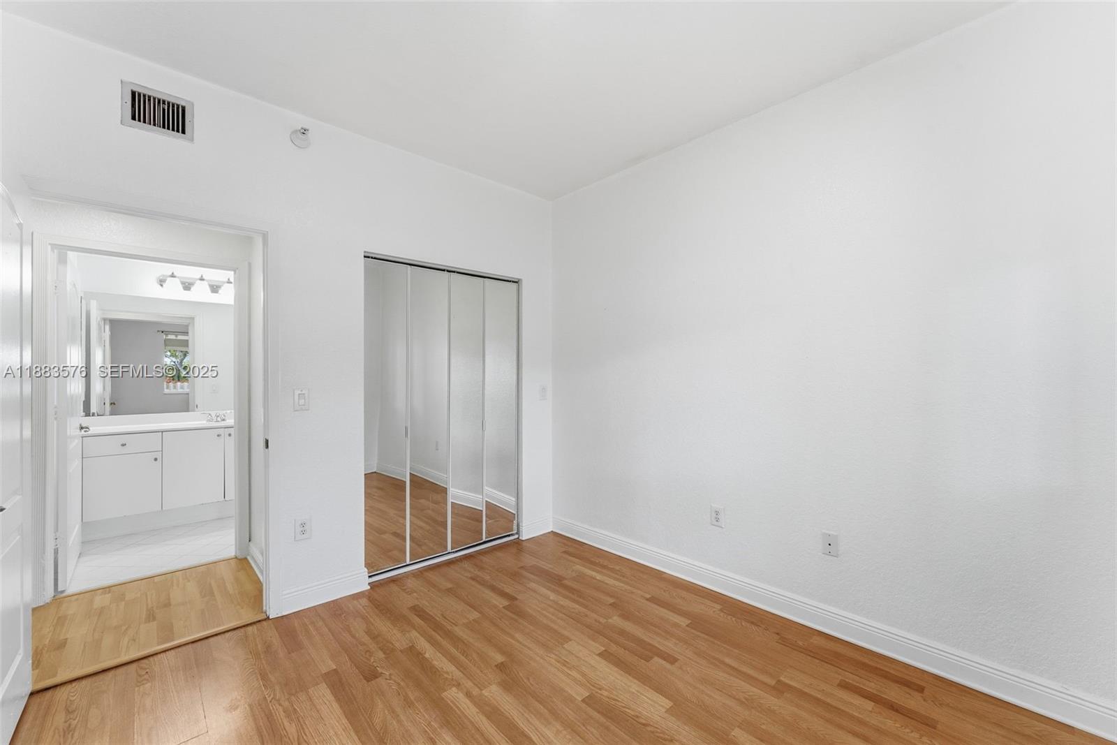 CAPTIVA CONDO E - Residential