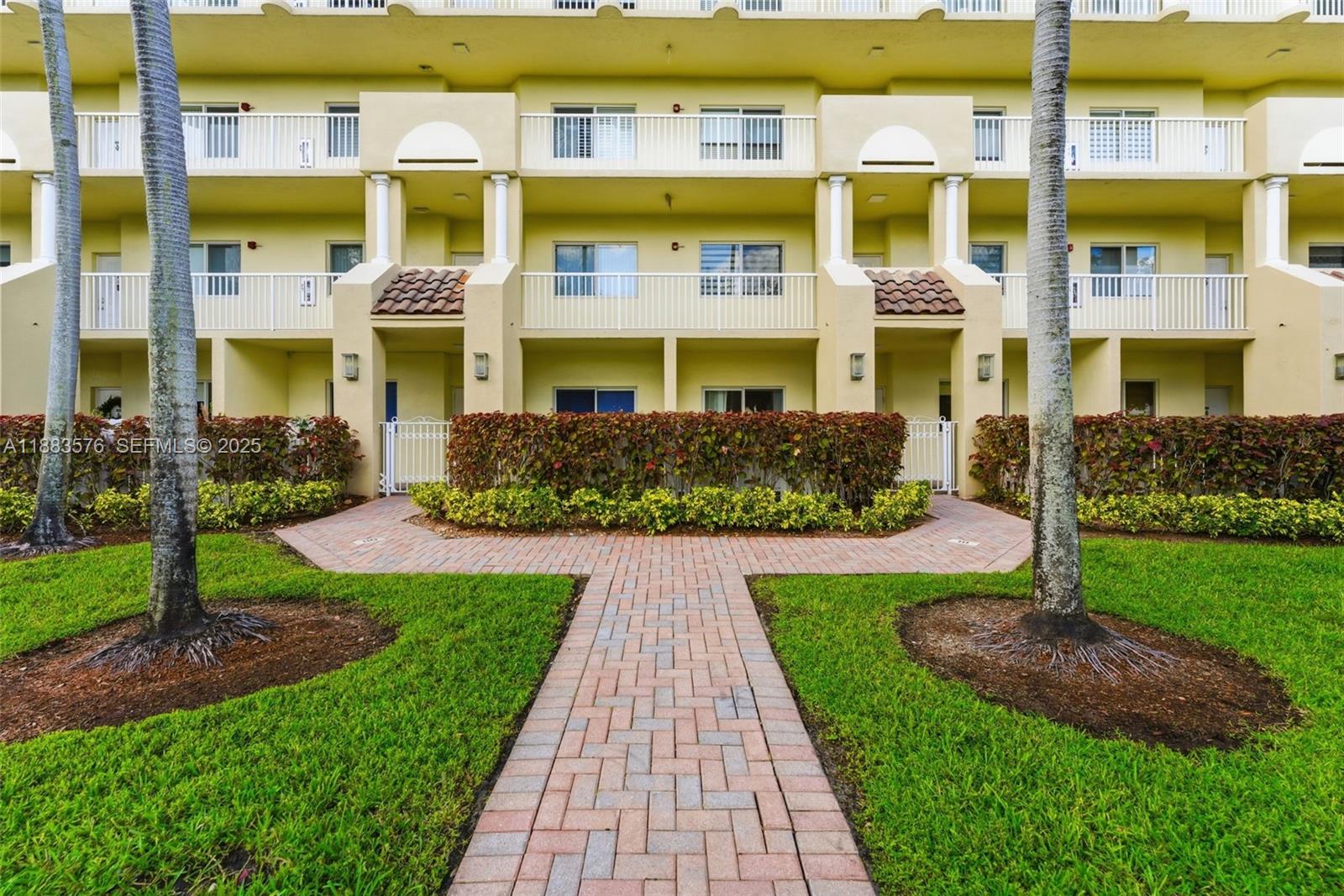 CAPTIVA CONDO E - Residential