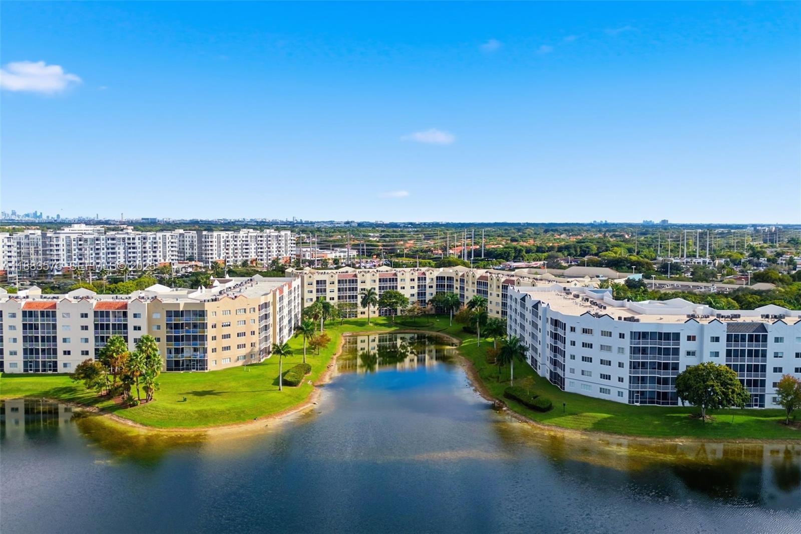 CAPTIVA CONDO E - Residential