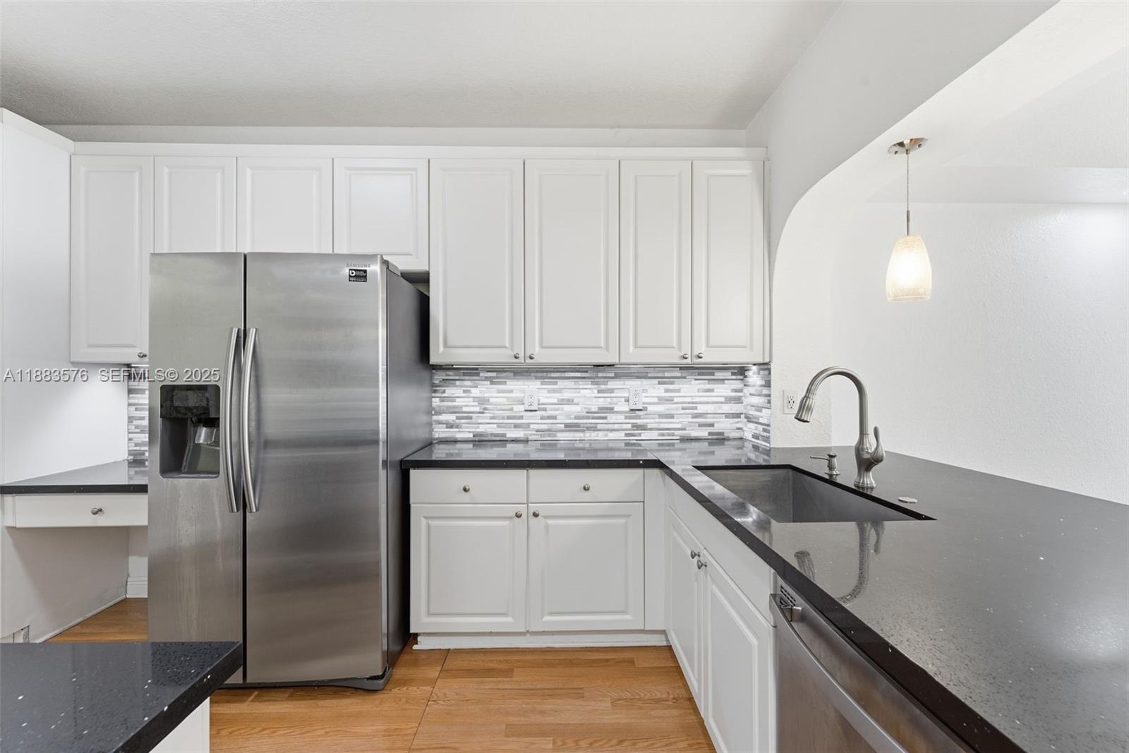 CAPTIVA CONDO E - Residential