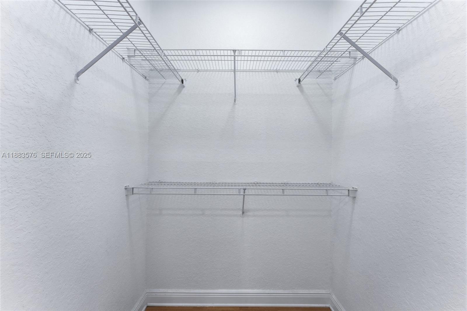 CAPTIVA CONDO E - Residential